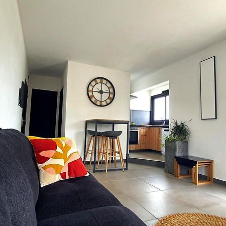 Rooftop - L'Appartement En Haut Saint-Denis Esterno foto