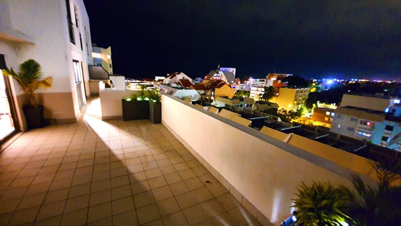 Rooftop - L'Appartement En Haut Saint-Denis Esterno foto